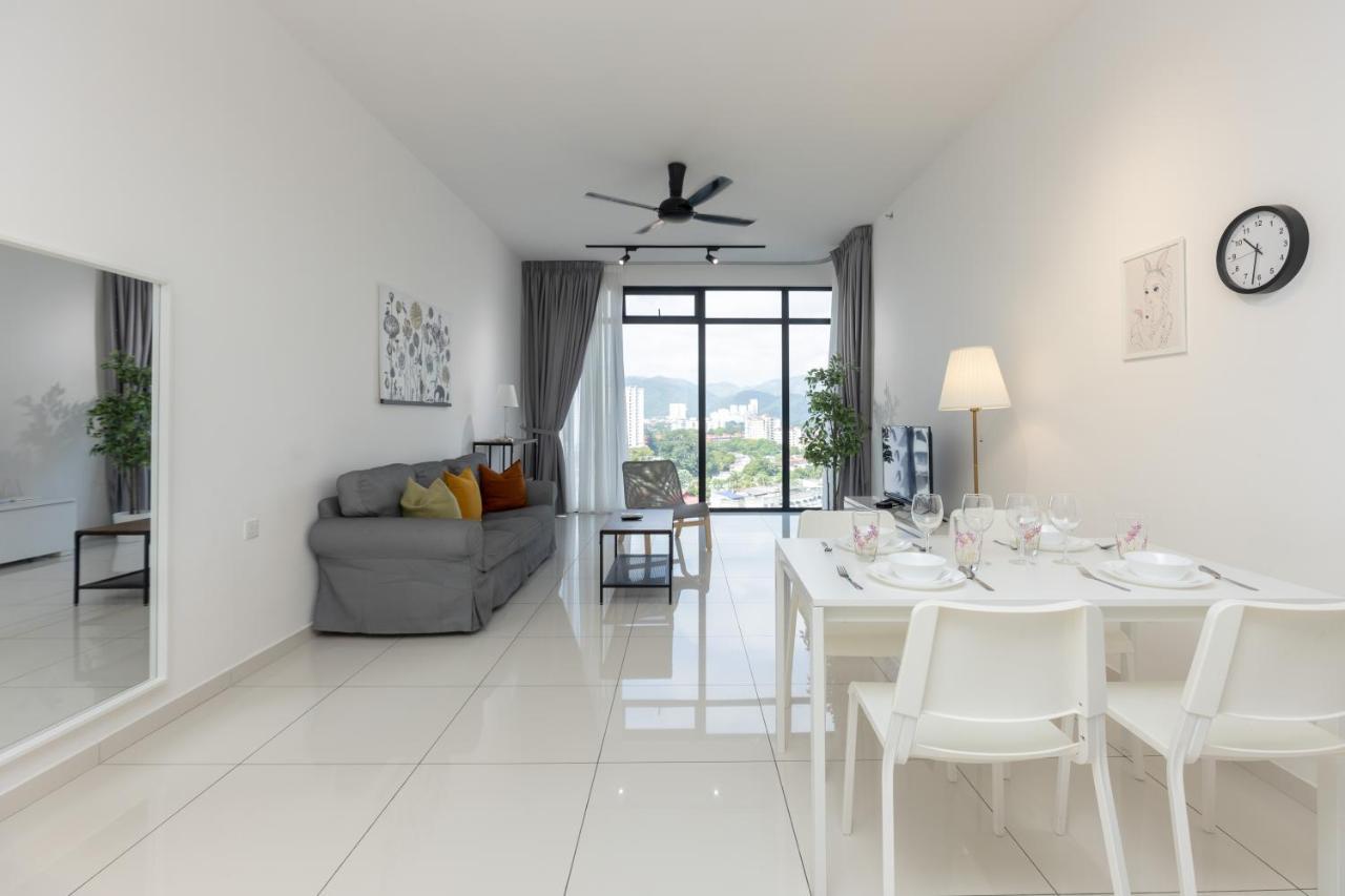 Beacon Executive Suite Penang George Town Exterior foto